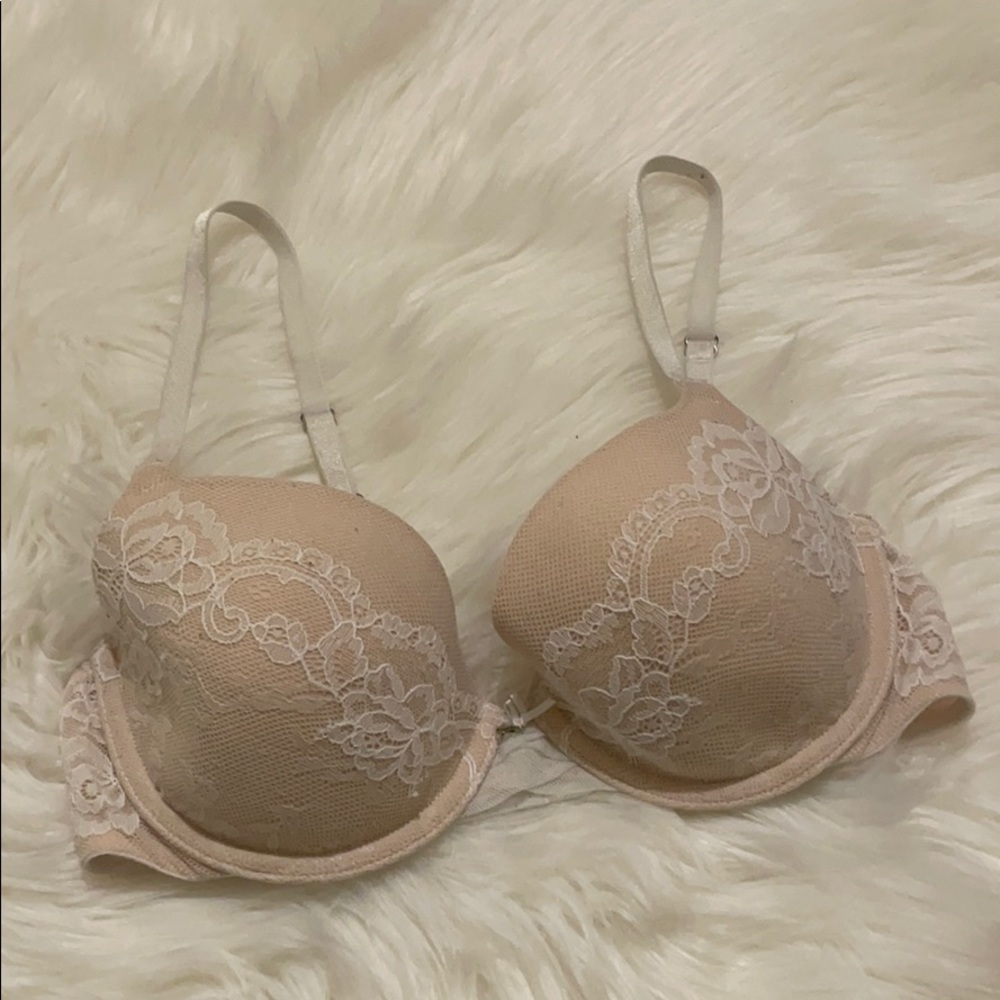Victoria Secret Lined Demi Lace Bra